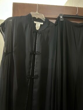 Donna Ricco Black Chiffon Overlay Two-Piece Set